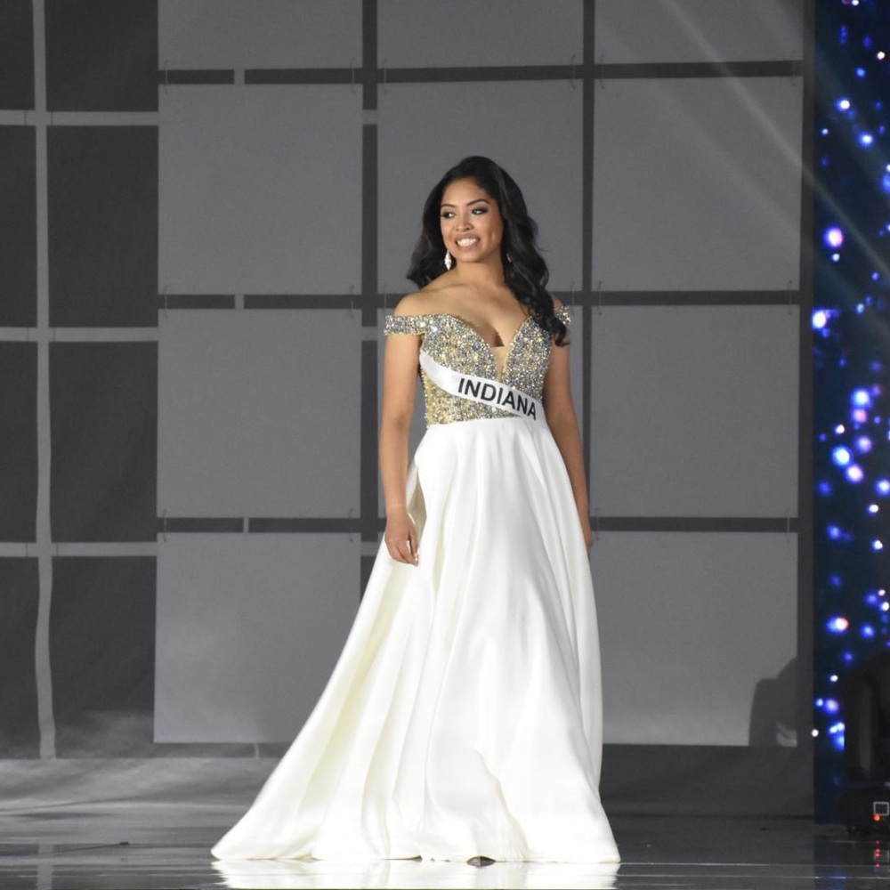 Ashley Lauren Gown